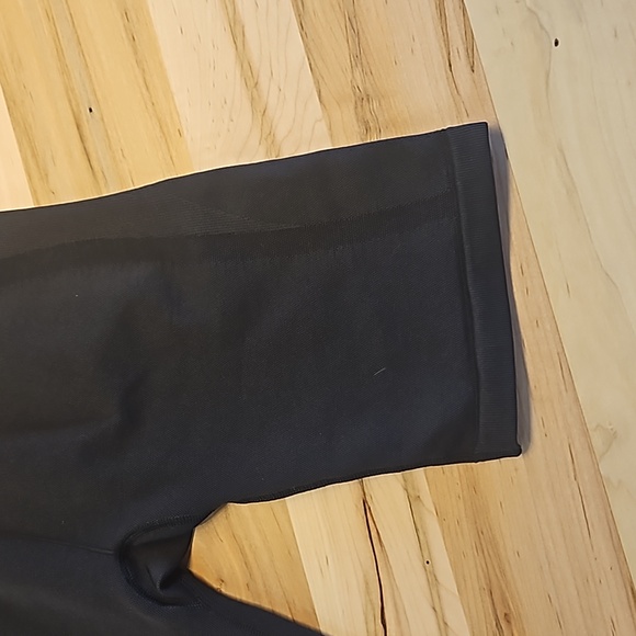 Adidas Shorts, Size M - Picture 3 of 4